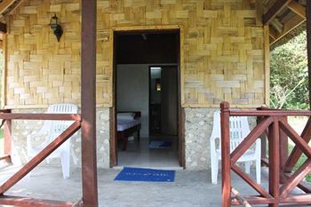 Alofa Beach Bungalows Lenakel  Luaran gambar